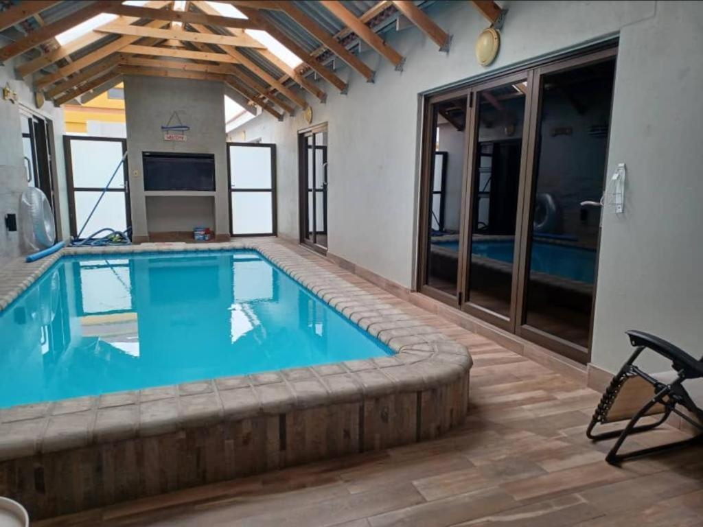 Carlo'S Boutique Guesthouse Уолфиш-Бей Экстерьер фото